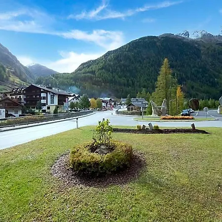 Hotel Zwieselstein Near Slopes
